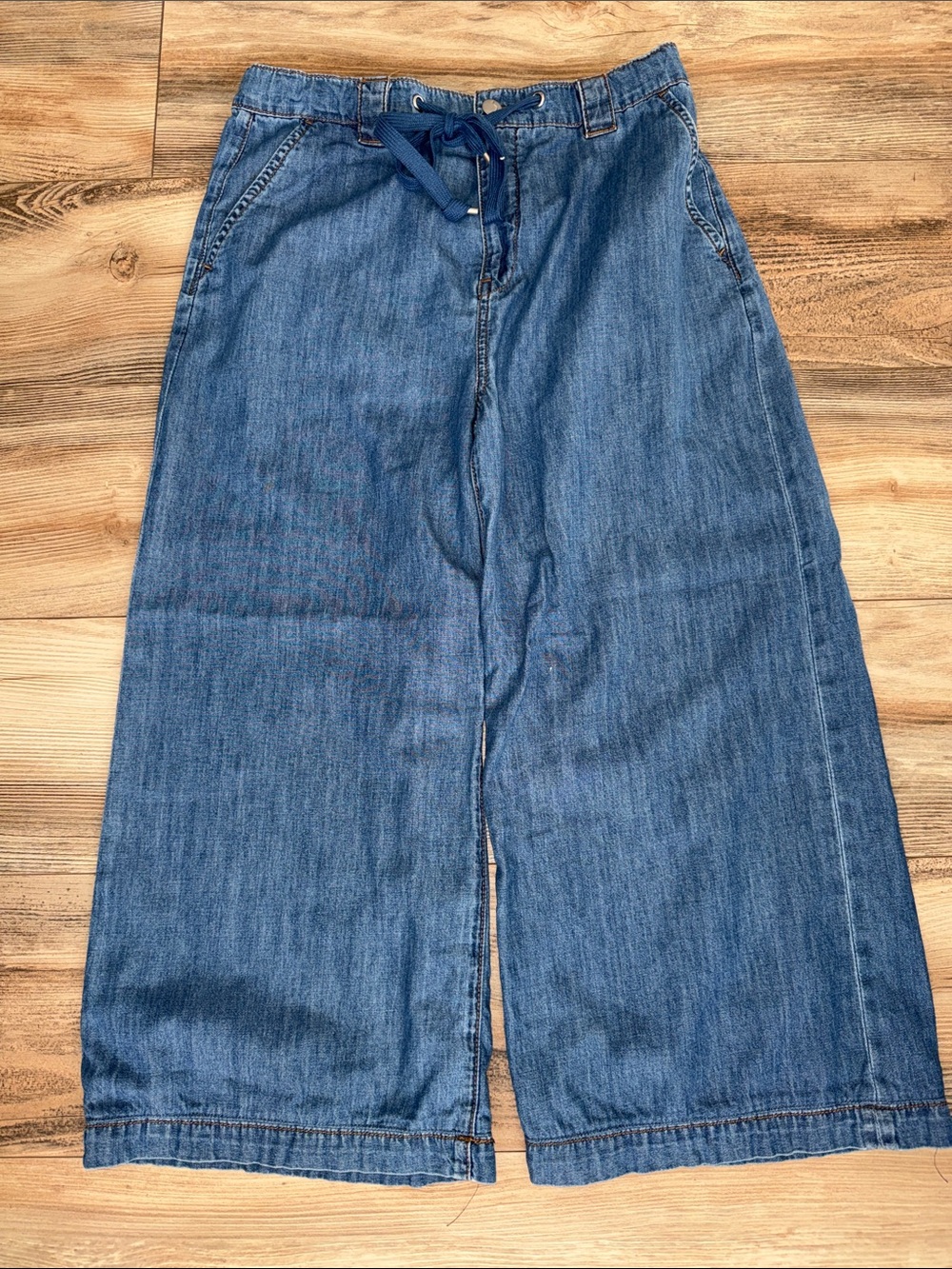 Women's Joe's Jeans
Wide Leg Drawstring waist size 29